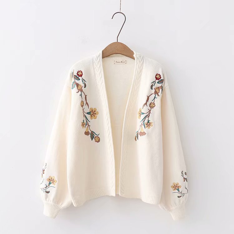 Sweet-Embroidery Balloon Cardigan