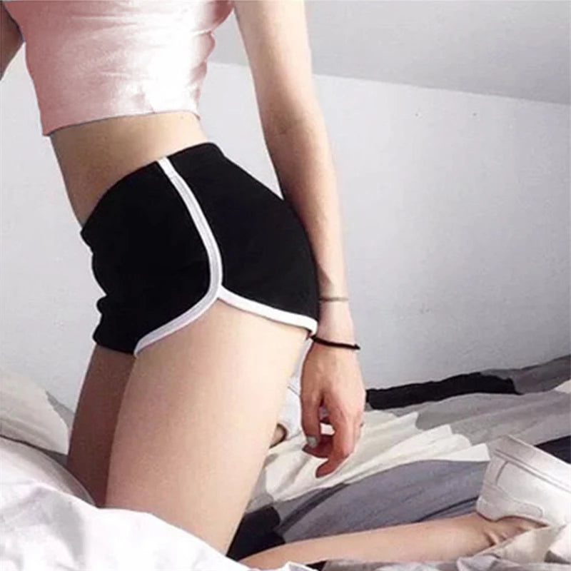 Varsity-Queen Shorts